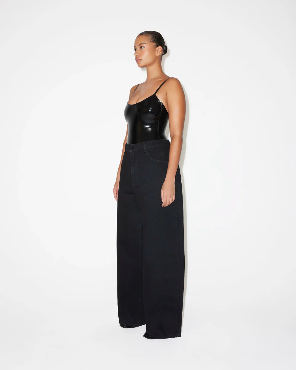 Classic Low Rise Denim | Black - Image 8