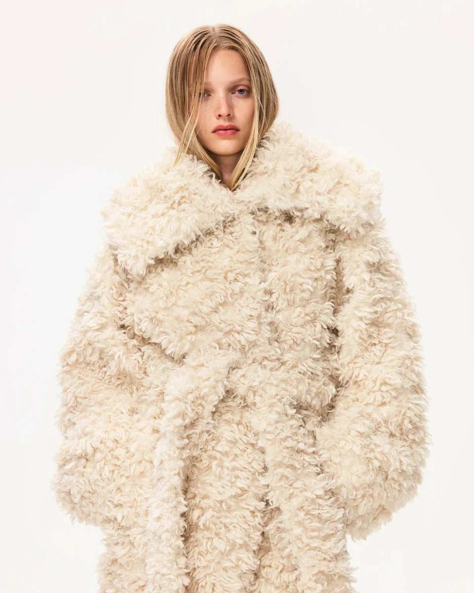 Shaggy Faux Fur Oversized Coat | Cream - Image 4