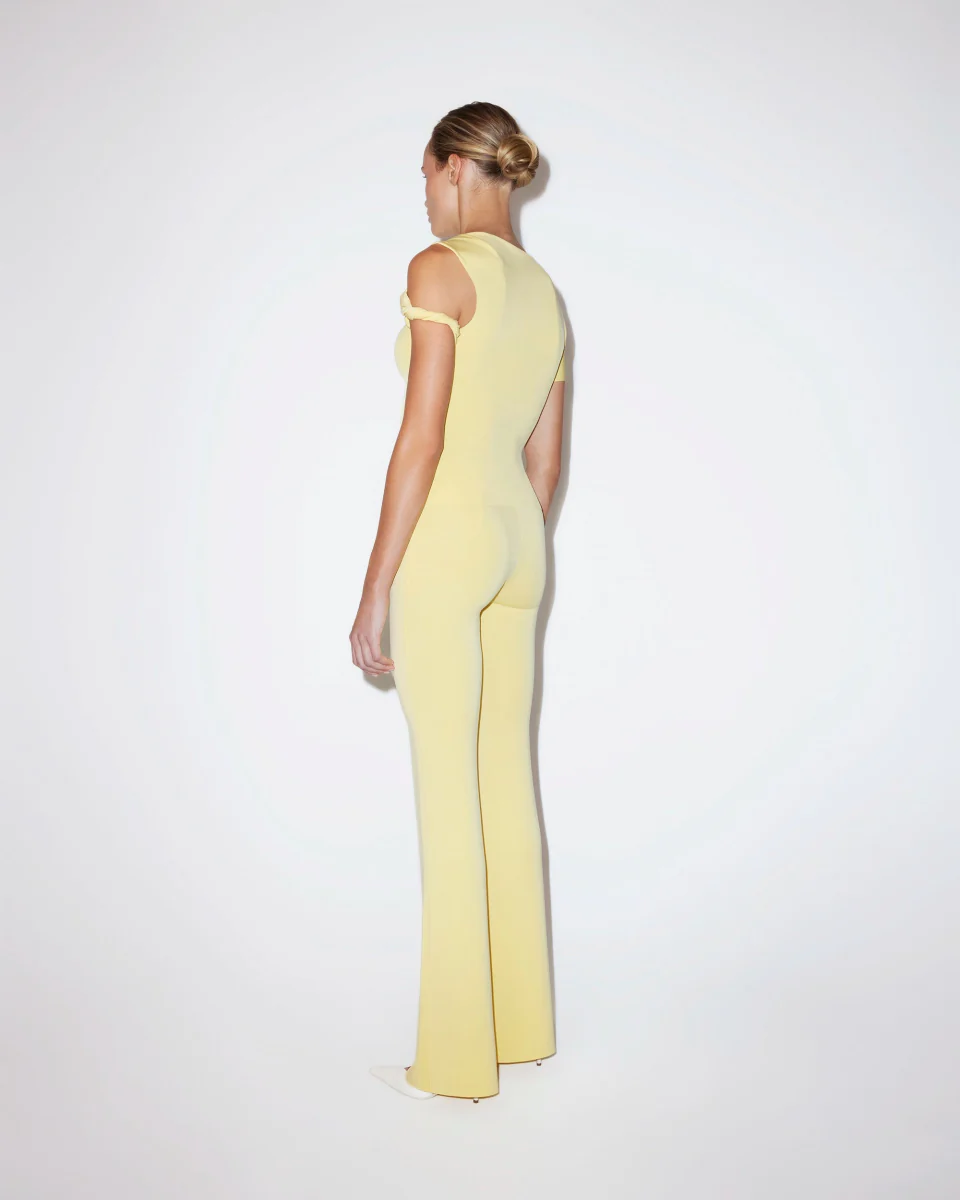 Sueded Stretch Twisted Top | Butter Yellow - Image 6
